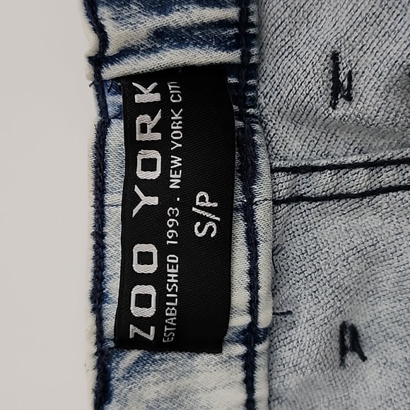 Zoo York Men's Denim Light Blue Jean Jogger Short Faded Size Small - Picture 8 of 14